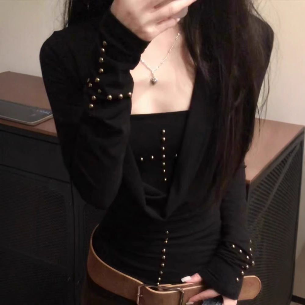 Shirts - Conjunto Feminino Y2K Dark Girl: Camiseta